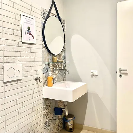 Sunny Lägenhet *