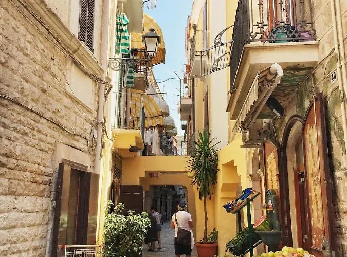 アパート Sunny バーリ